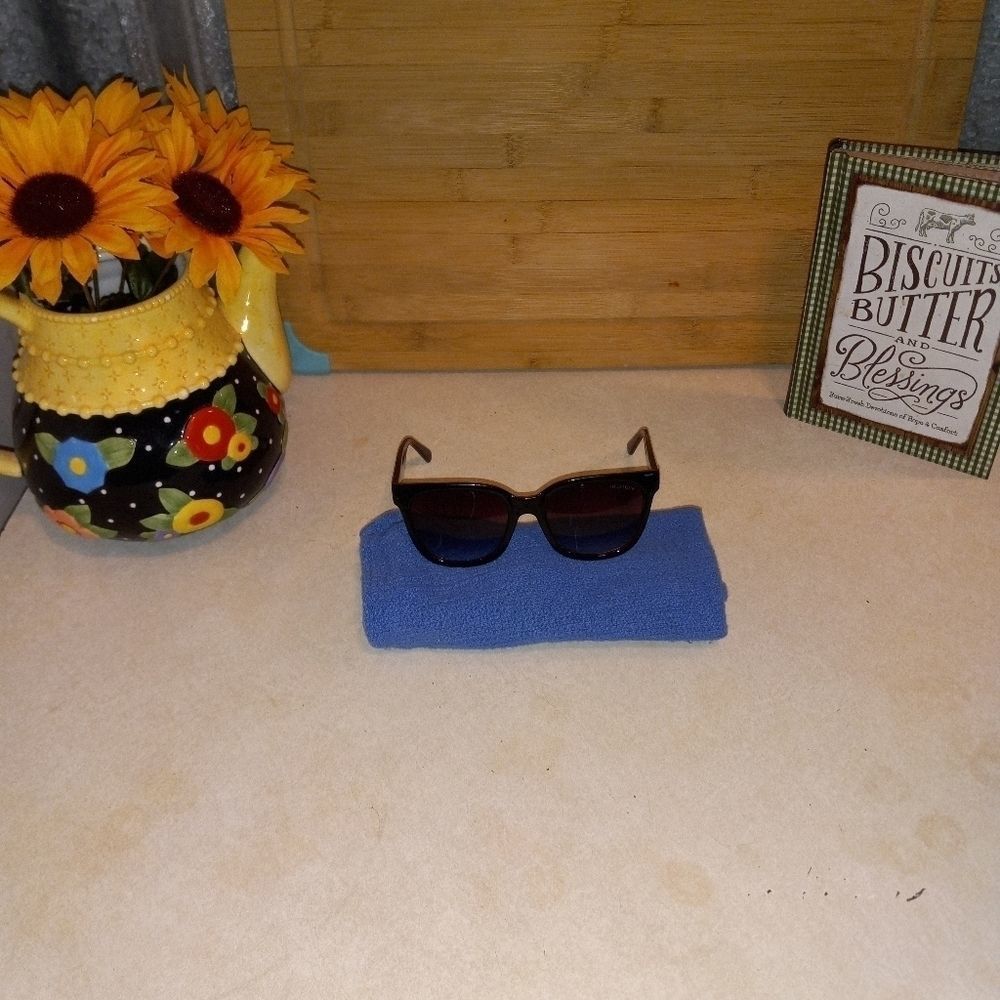 Tommy Hilfiger Sunglasses